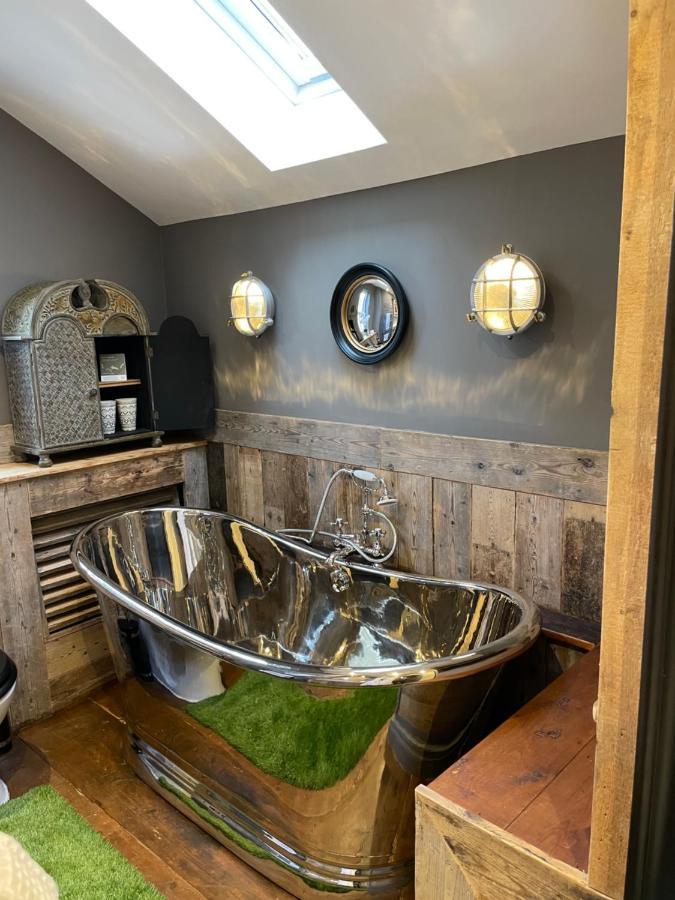 Apartmán The Cocktail Lounge At Cheshire Boutique Bathhouse Nantwich Exteriér fotografie